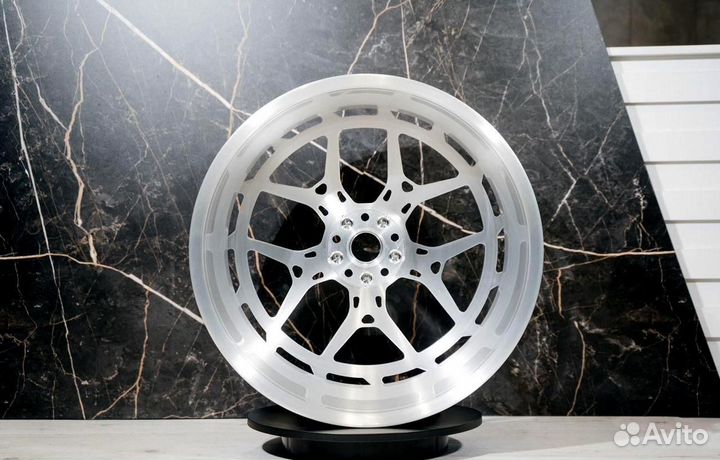 Кованые диски R22