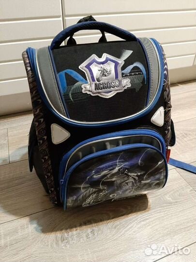 Школьный рюкзак