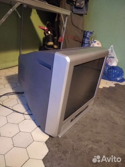 Телевизор philips