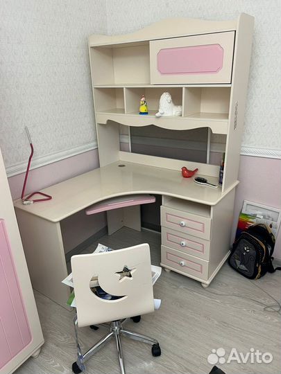 Мебель в детскую комнату для девочки бу