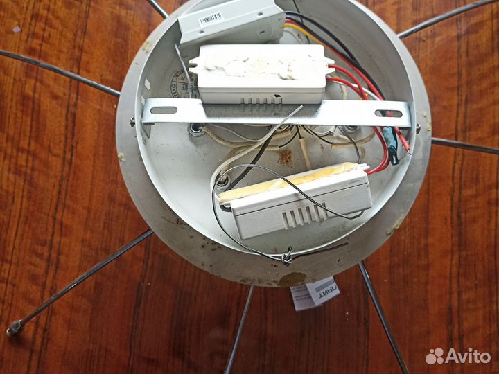 Люстра потолочная