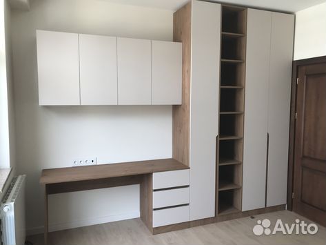 Рабочая зона у окна на заказ