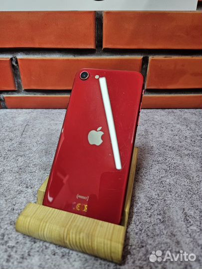 iPhone SE (2020), 64 ГБ