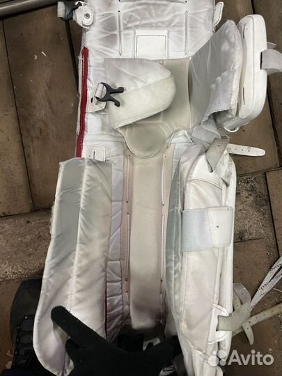 Вратарские щитки bauer reactor SR