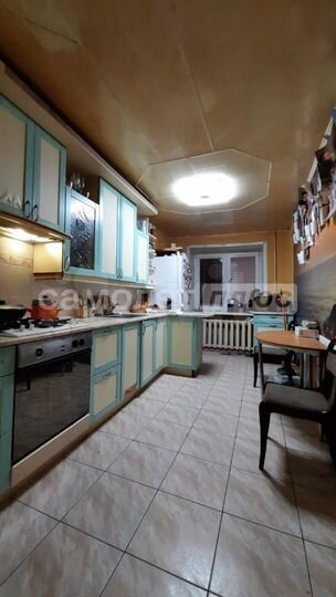 3-к. квартира, 89 м², 1/3 эт.