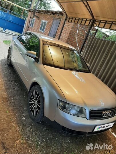 Audi A4 2.0 CVT, 2002, 265 300 км