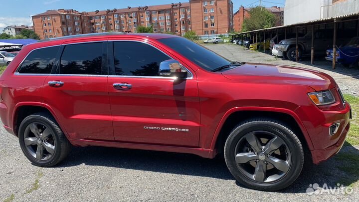 Jeep Grand Cherokee, 2011
