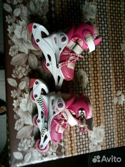 Коньки роликовые