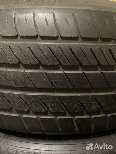 Michelin Primacy 4 295/35 R23
