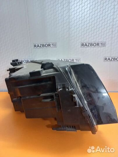 Фара левая Volkswagen Tiguan 2