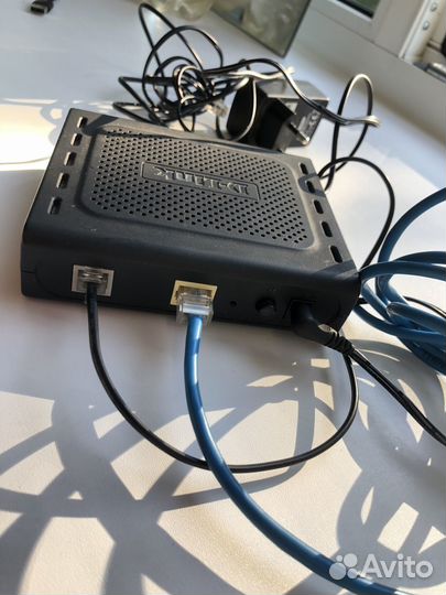 Маршрутизатор D-link DSL-2500U