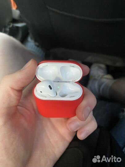 Airpods с дефектом оригинал б/у