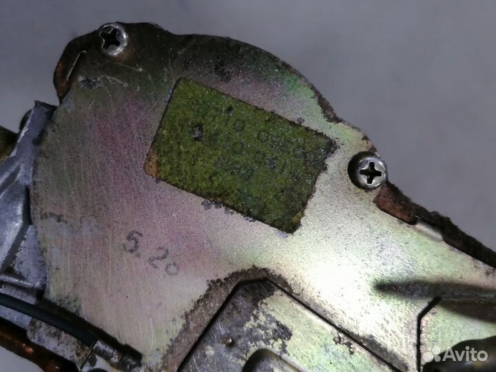 Мотор стеклоочистит.зад.Nissan Bluebird универс