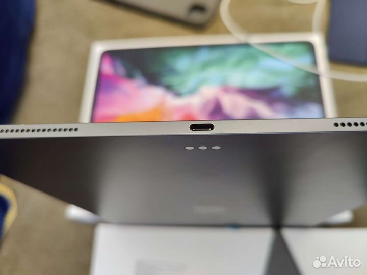 iPad pro 12 9 2020 256гб рст + клавиатура + чехол