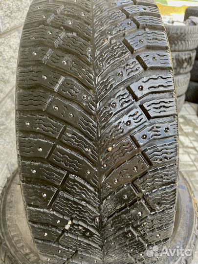 Michelin X-Ice North 4 205/60 R16 25F
