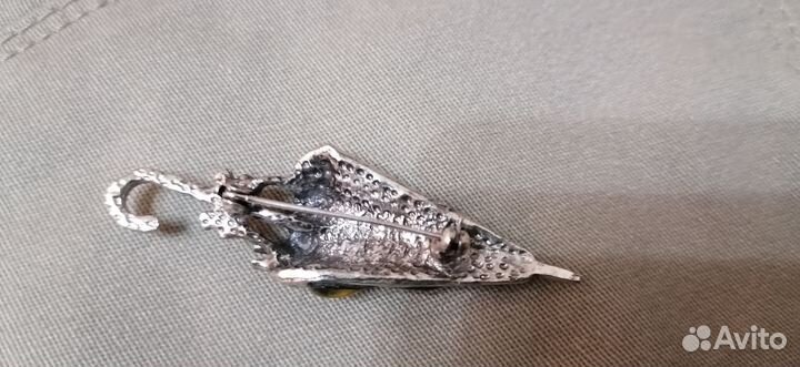 Брошь Зонтик