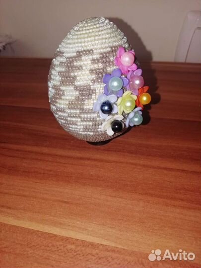 Яйцо из бисера