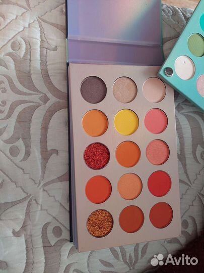 Палетка теней новая