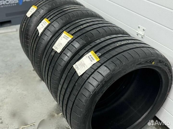 Dunlop SP Sport Maxx 060+ 275/40 R19 и 245/45 R19 102Y