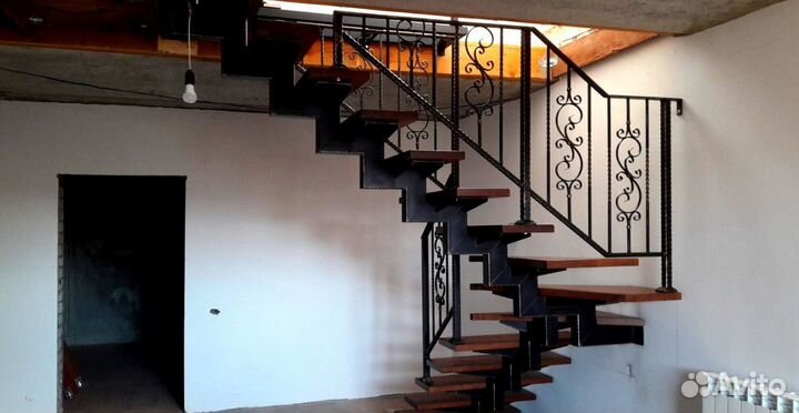 Лестница металлическая. На рынке 10 лет