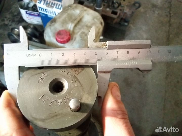 Распредвал ом906