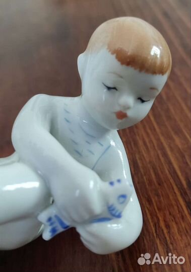 Статуэтки фарфор
