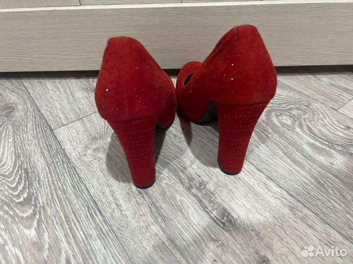 Туфли женские 37 размер