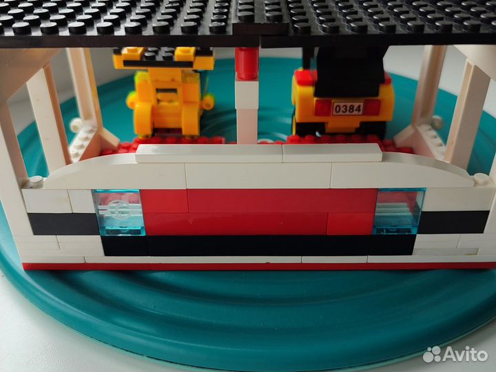 Конструктор Lego. Бокс + трактор и машина