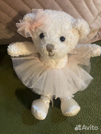 Плюшевый медведь