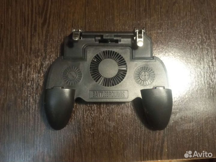 Игровой джойстик для телефона