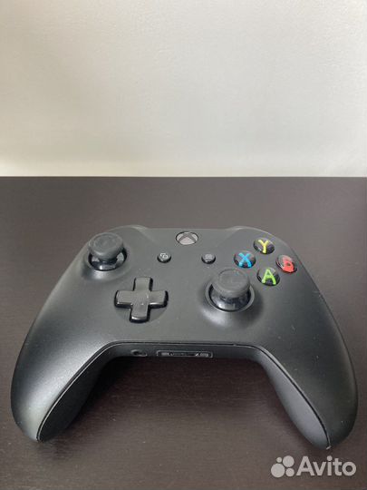 Xbox One геймпад 1708