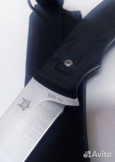 Нож туристический