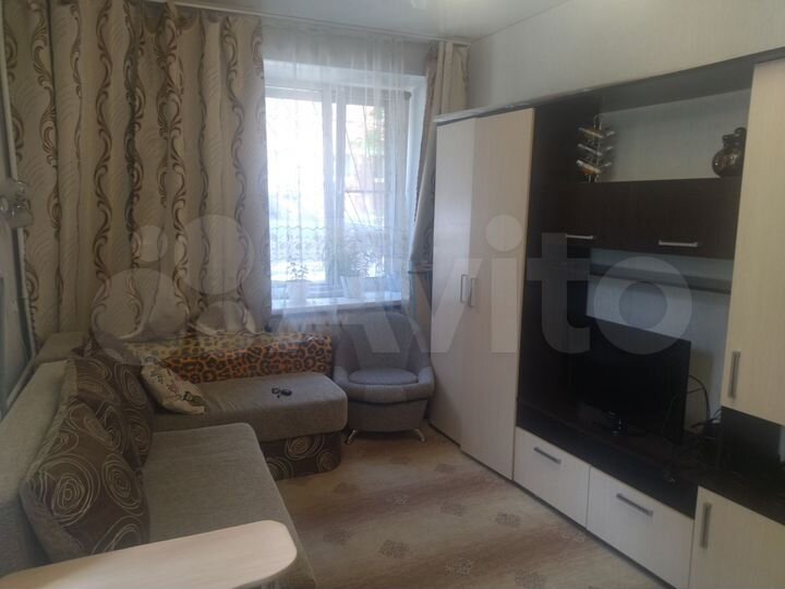 2-к. квартира, 41 м², 1/3 эт.