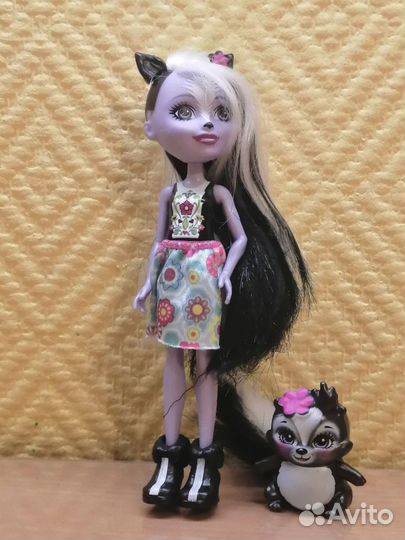 Кукла Инчантималс с питомцем