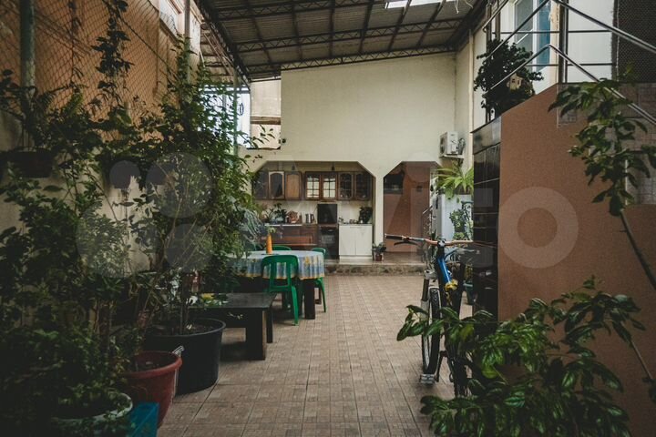 Комната 18 м² в 4-к., 1/2 эт.