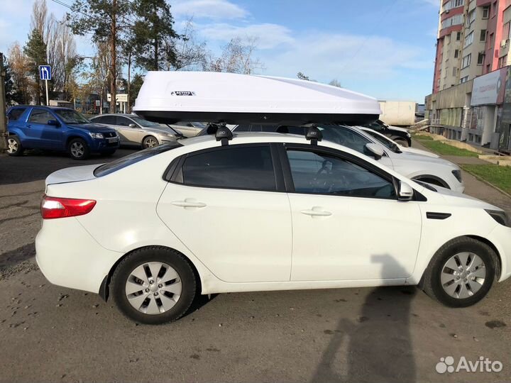 Автобокс на крышу 650 литров (белый)