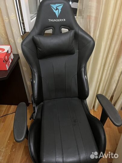 Игровое кресло thunderx3