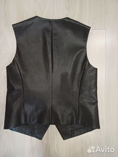 Жилет gate 31 из экокожи новый