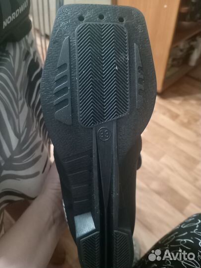 Лыжные ботинки