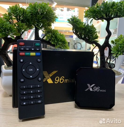 Смарт тв приставка X96 mini Android TV Box 2/16