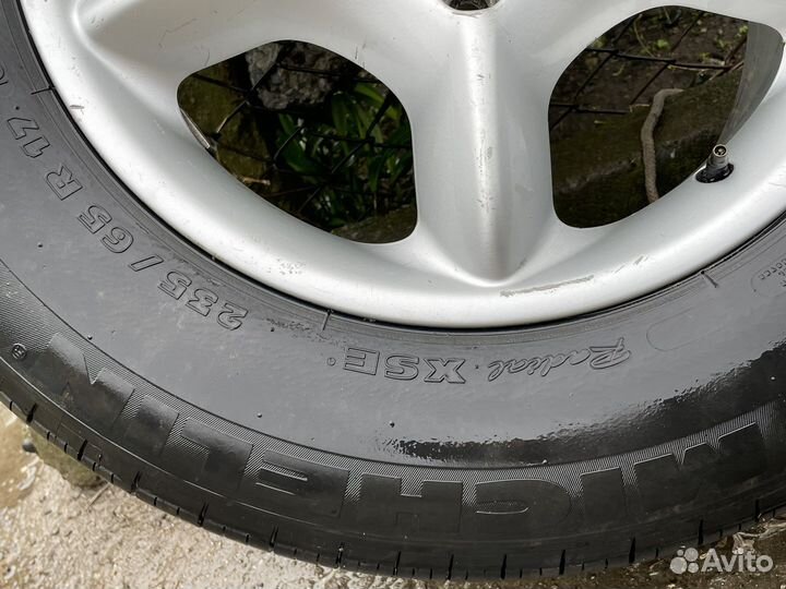 R17 Michelin Agilis 235/65, PCD 5x120 DIA 67