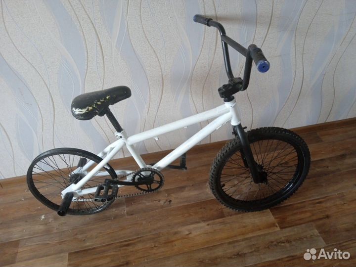 Трюковой велосипед bmx