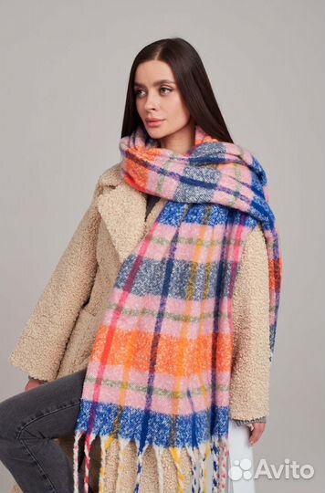 Женский теплый платок