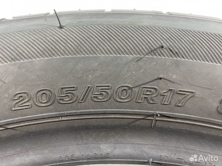 Bridgestone Potenza S001 205/50 R17 94Y