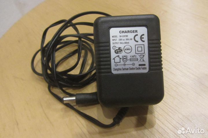 Блок питания Charger SH-3.6V300/5V.Panasonik-5,5V