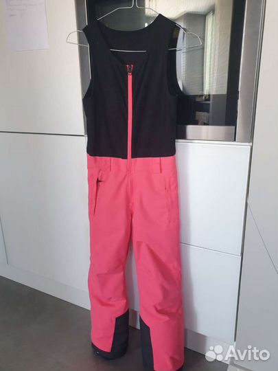 Горнолыжный костюм для девочки 10 лет