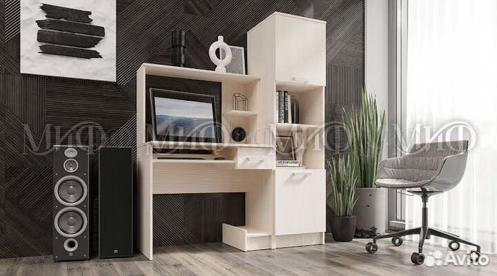 Компьютерный стол №3 с пеналом