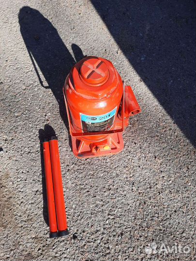 Домкрат гидравлический 20 тонн