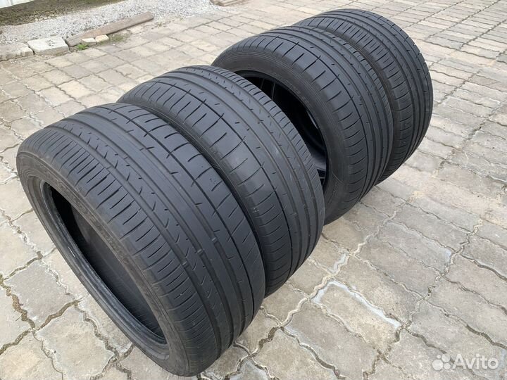 Dunlop SP Sport Maxx 050 DSST CTT 245/45 R18 и 275/40 R18 96W