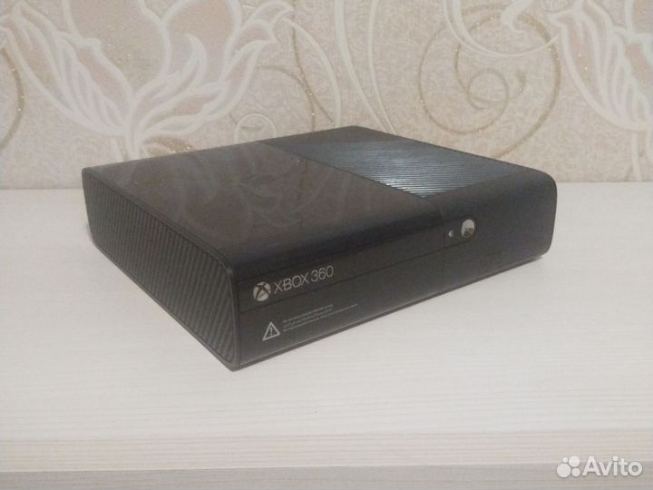 Xbox 360 E